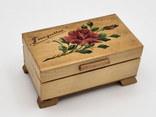 Schatulle mit deckel - schatulle,