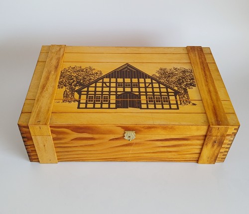 Holzkiste mit